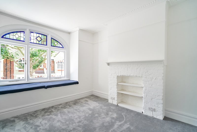 Photo 1: Double Bedroom