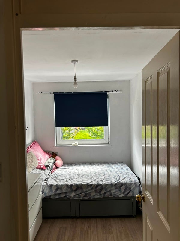 Single room with double bed
