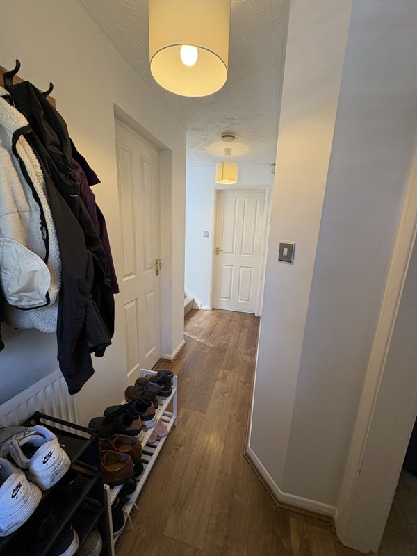 Photo 1: Hallway