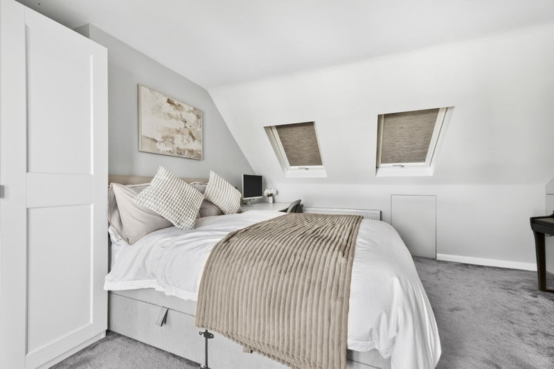 Photo 1: The Double Bed