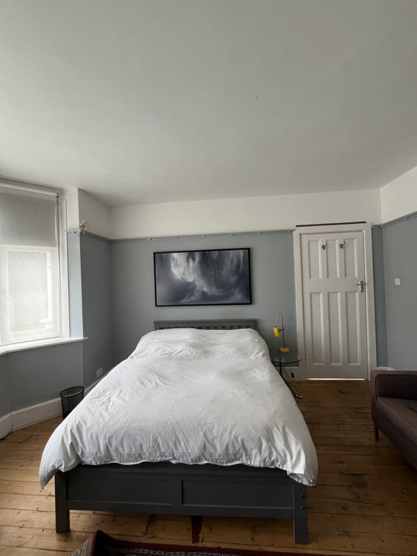 Photo 1: double bedroom