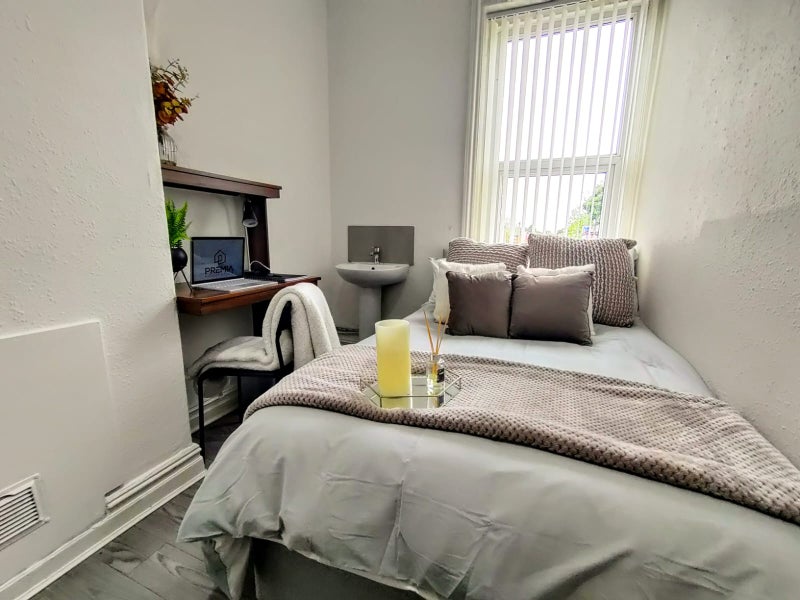 ⨠Premium House Share PR1 â¨