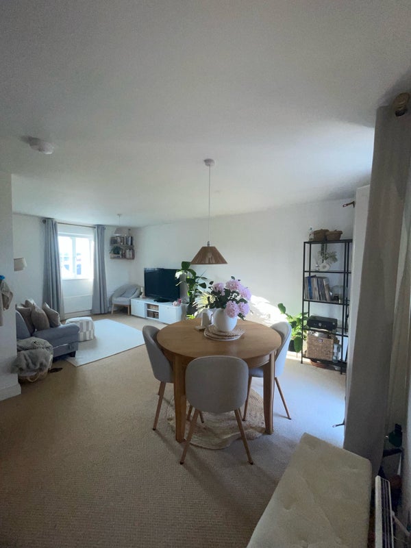 Photo 1: Shared open plan living area