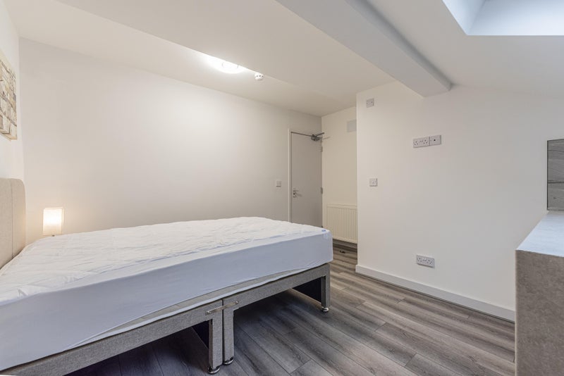 Apartment in Salford, Winton - View 2