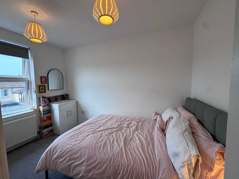 Apartment in Hove - View 2