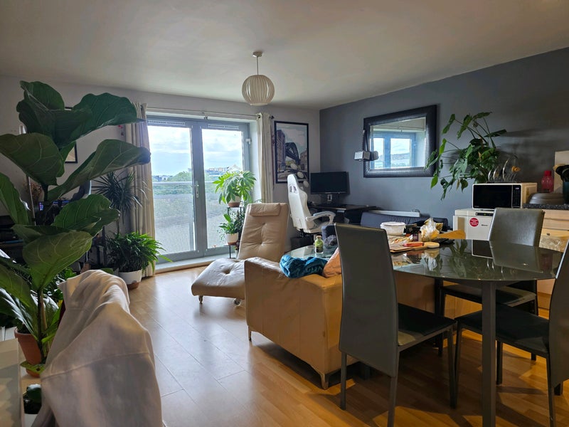 Photo 1: Open Plan Living / Dining / Kitchen