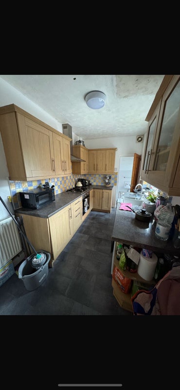 Photo 1: GF Kitchen