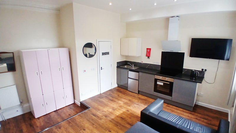 Photo 1: Kitchen Area