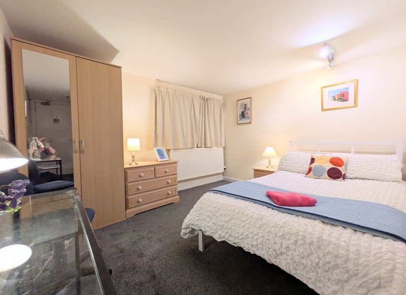 Photo 1: Double room - £560/mo