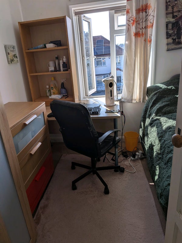 Photo 1