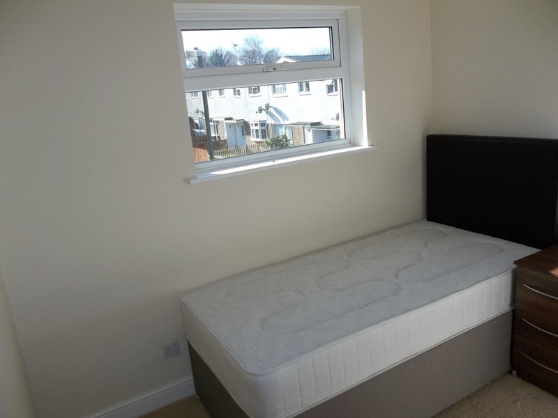 Photo 1: Room D