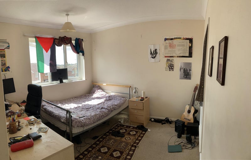 Photo 1