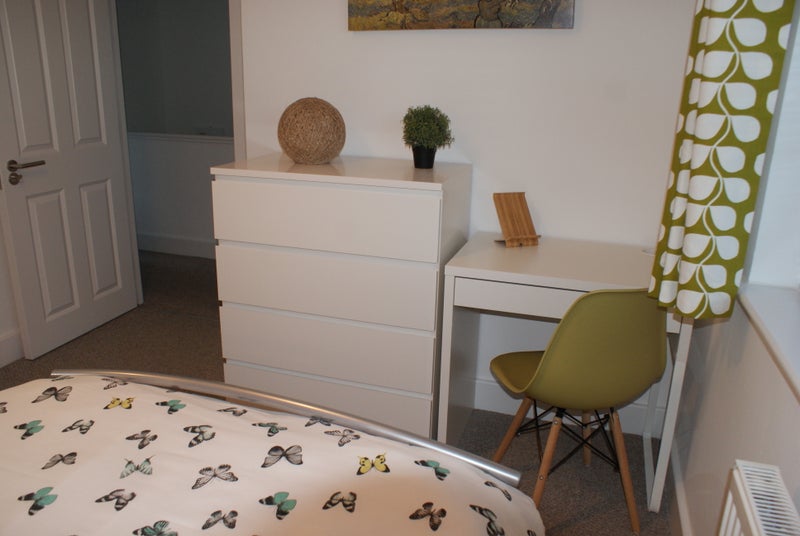 Photo 1: Plenty of storage in this modern double bedroom