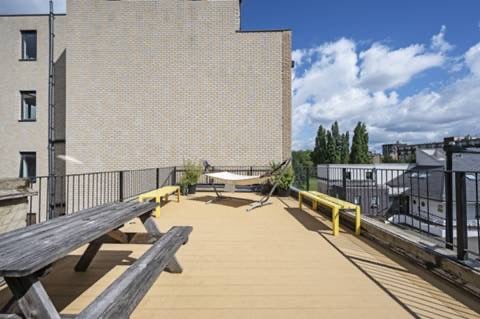 Photo 1: Roof terrace