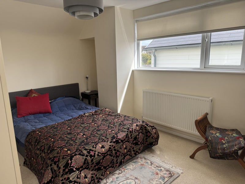 Photo 1: Roomy bedroom with wardrobes