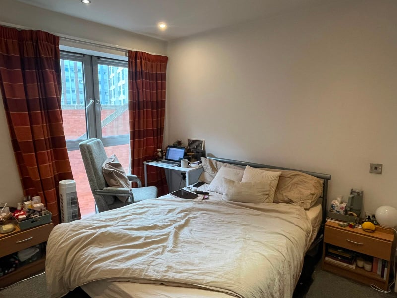 Photo 1: Double Bedroom-view 1