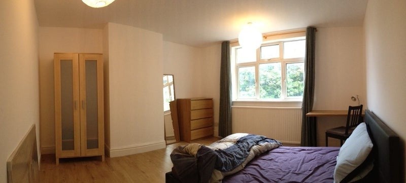 Photo 1: Bedroom 4