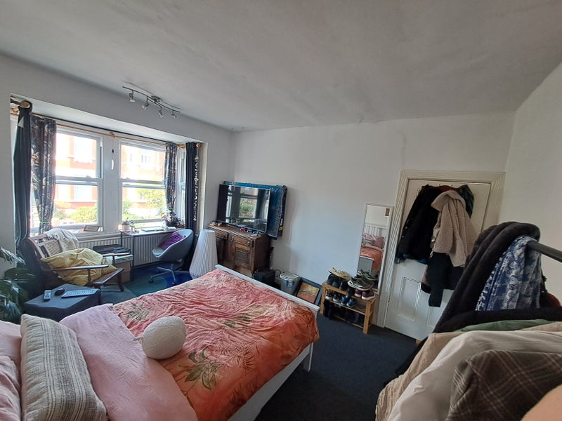 Photo 1: Bedroom - comes unfurnished