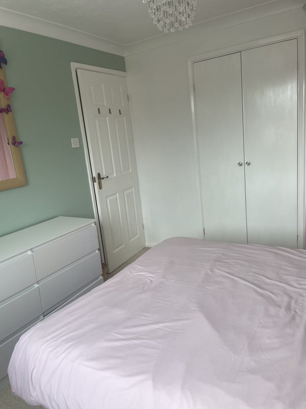 Photo 1: Room1