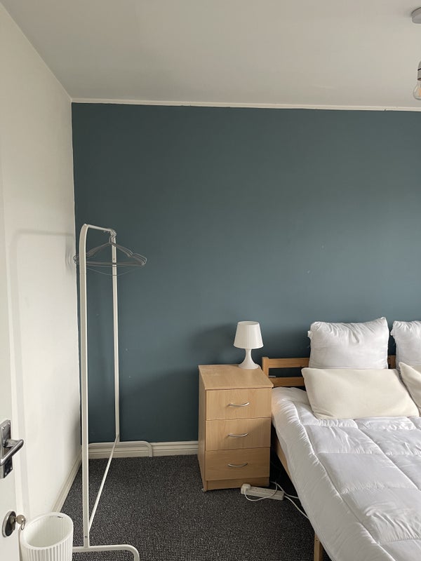 Photo 1: Bedroom view 1