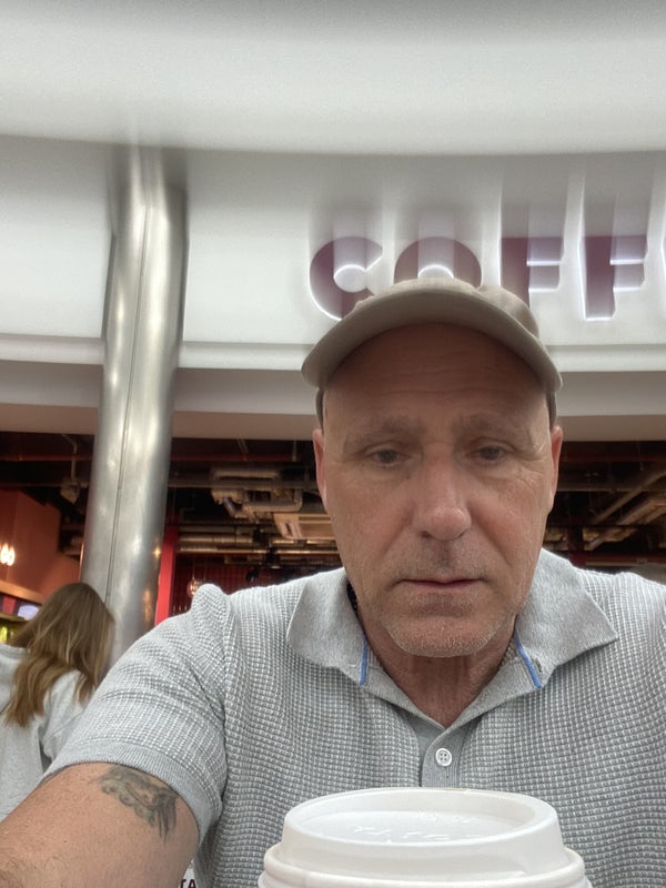 Photo 1: Coffee time