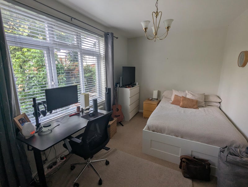 Photo 1: Bedroom (1 of 2)