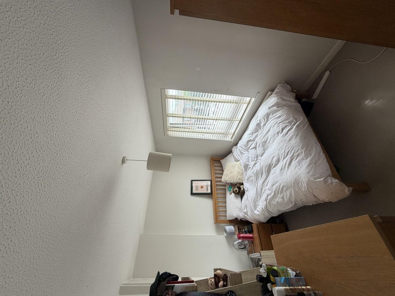 Photo 1: Bedroom