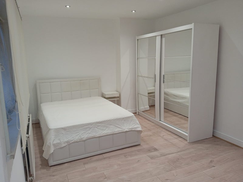 Photo 1: Master Bedroom