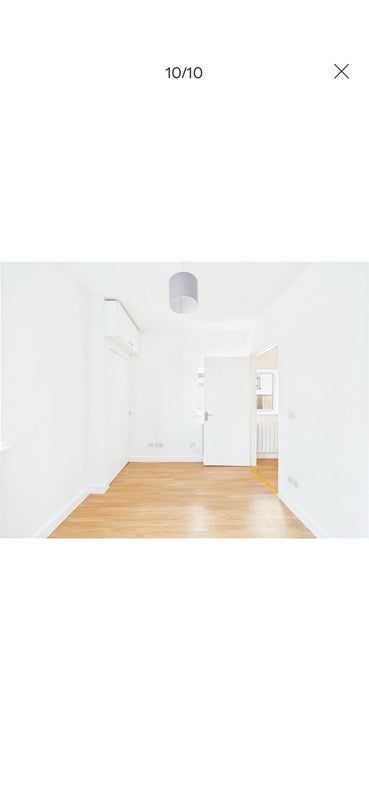 Photo 1: Room available 
