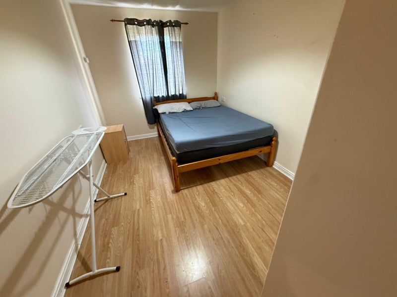 Photo 1: Double Bed