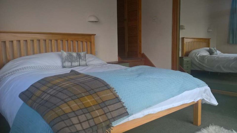 Photo 1: Double room 
