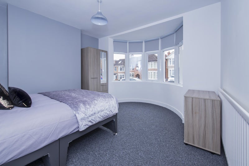 Photo 1: Room 1 Ground Floor