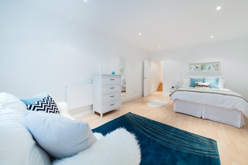 Photo 1: Bedroom 2 