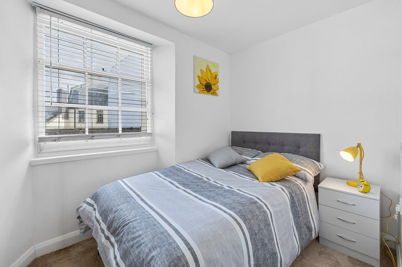 Photo 1: Room 3