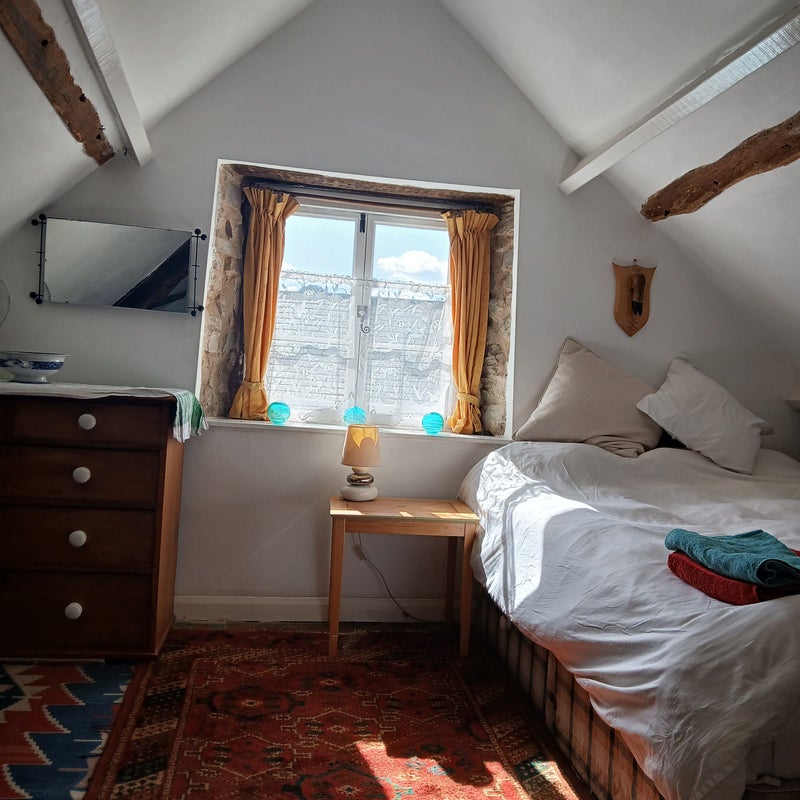 Photo 1: Calm space 