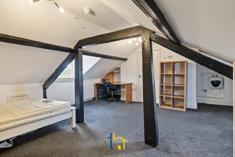 Photo 1: Room F