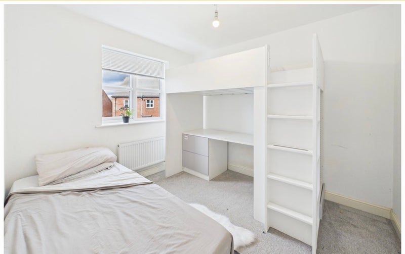 Photo 1: single room 