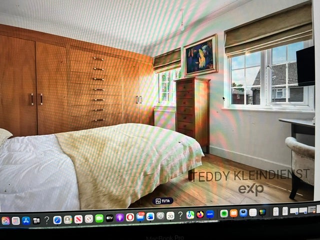 Photo 1: Lodger's bedroom