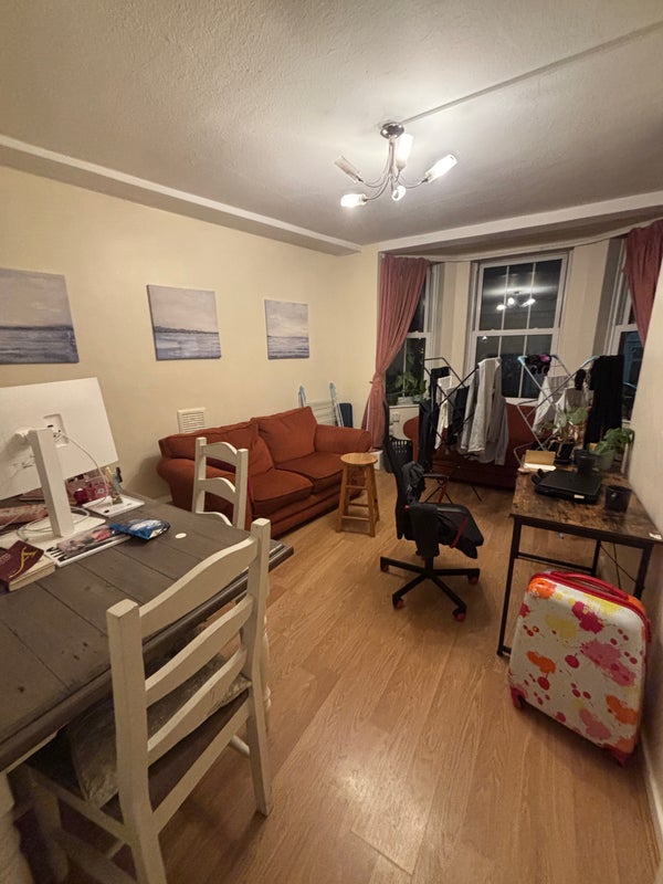 Photo 1: Living room