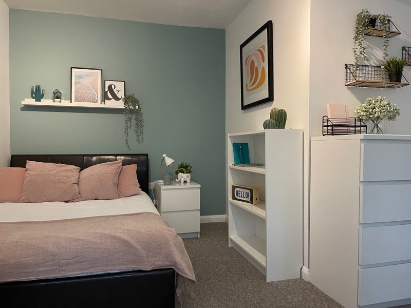 Photo 1: Lovely bedroom with plenty of storage