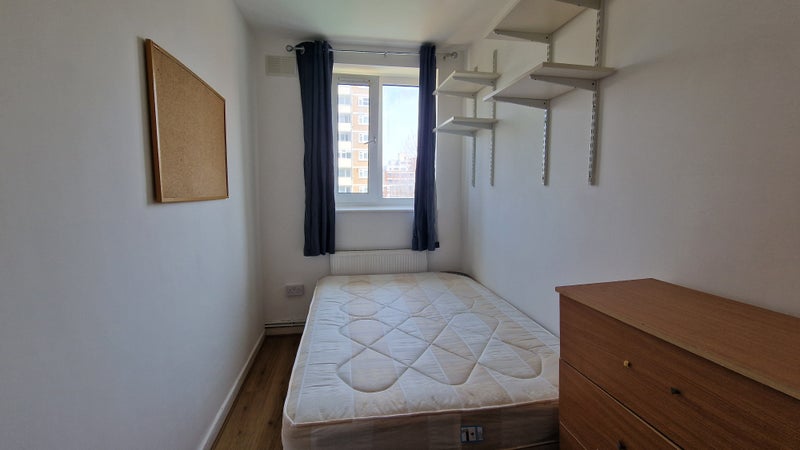 Photo 1: Single Room