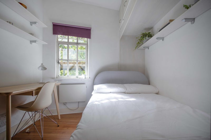 Photo 1: Room 3