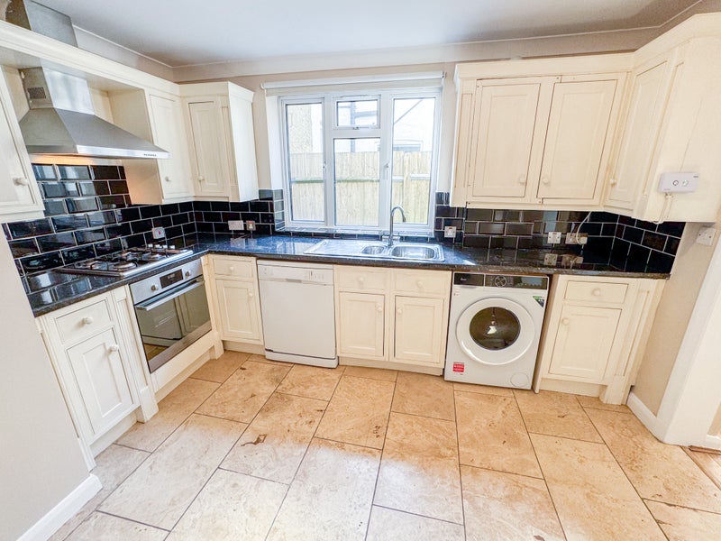 Photo 1: Kitchen