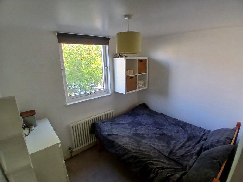 Photo 1: Bedroom
