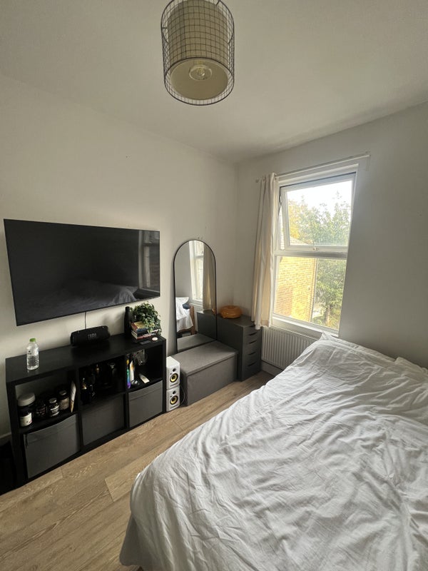 Photo 1: Wide angle