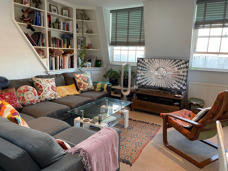 Photo 1: Living area
