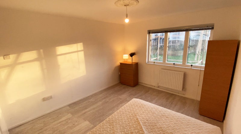 Photo 1: ROOM C