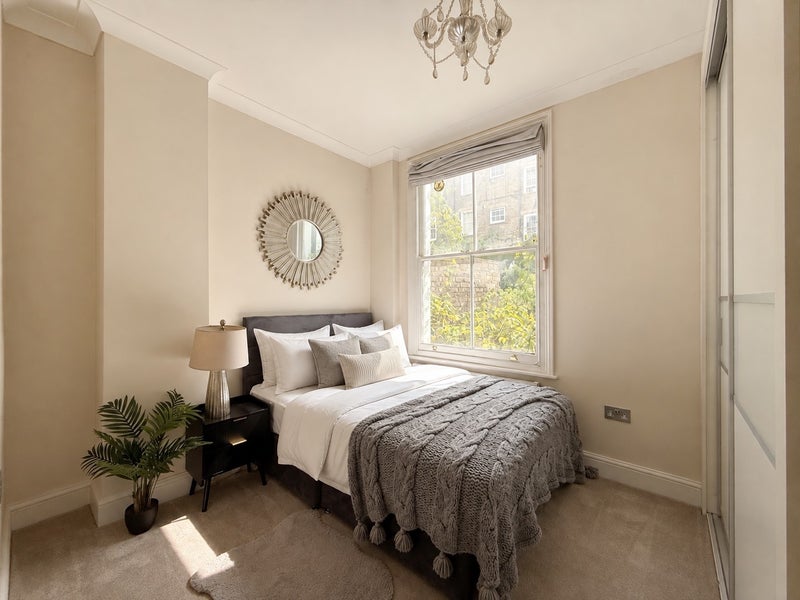 Photo 1: The bedroom