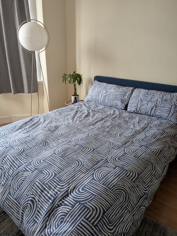 Photo 1: Large double bedroom 