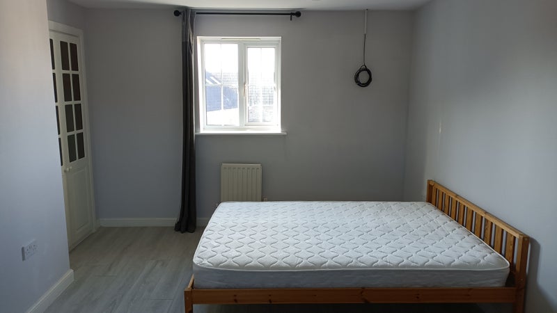 Photo 1: Double-ensuite room
